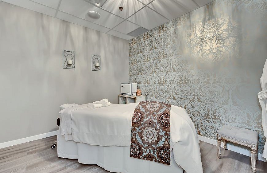 Essence Wellness Clinic - Marda Loop